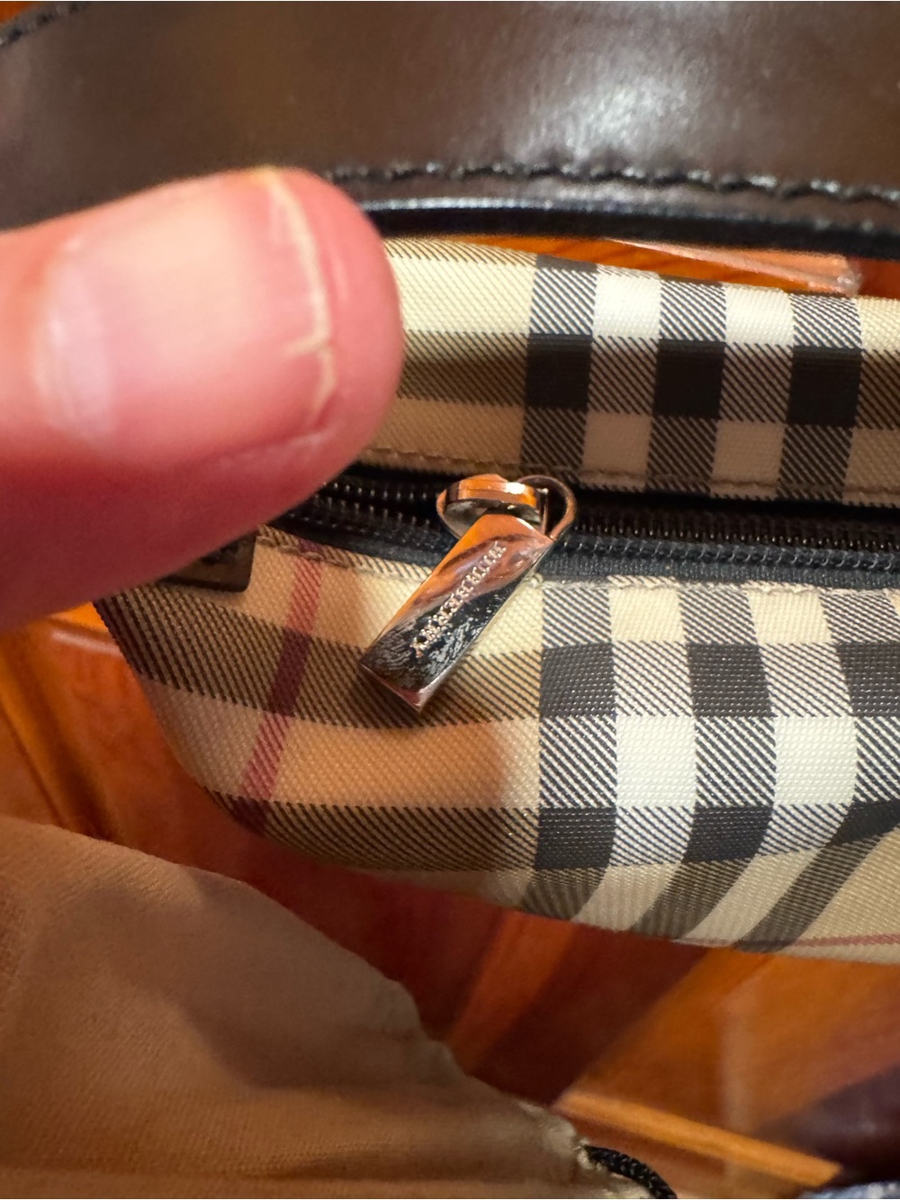 Burberry Beige Plaid Mini Shoulder Bag with Black Handle - Picture 6 of 9